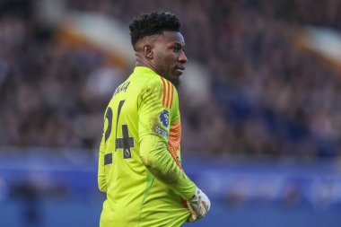 Manchester United takımından Andr Onana, 22 Şubat 2025 'te Goodison Park, Liverpool' da oynanan Premier League maçında Everton Manchester United 'a karşı.