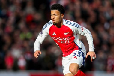 Arsenal 'den Ethan Nwaneri, 22 Şubat 2025 tarihinde Birleşik Krallık, Londra' daki Emirates Stadyumu 'nda oynanan Premier League maçında Arsenal ile West Ham United karşı karşıya geldi.