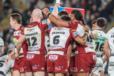 Wigan Warriors takımından Patrick Mago, 21 Şubat 2025 'te MKM Stadyumu' nda oynanan Betfred Süper Lig 2. Raundunda Hull FC ve Wigan Warriors karşılaşmasını kutluyor.
