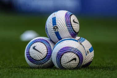 Premier League Nike Flight 'ın 22 Şubat 2025' te Goodison Park, Liverpool 'da oynanan Everton-Manchester United maçı sırasında oynadığı yeni top.