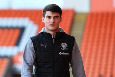 Blackpool 'dan Rob Apter, 21 Şubat 2025' te Bloomfield Road, Blackpool 'da oynanan Blackpool - Crawley Town maçı öncesinde geldi.