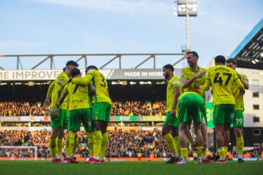 Norwich City, 22 Şubat 2025 'te Norwich City ile Stoke City arasındaki Sky Bet Şampiyonası maçında attıkları üçüncü golü kutladı.