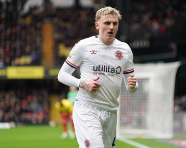 Luton Town 'dan Alfie Doughty, 23 Şubat 2025' te Watford, Watarage Road, Watford, İngiltere 'de Luton Town' a karşı oynanan Gökyüzü İddia Şampiyonası karşılaşmasında görev başında.
