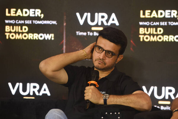 Бывший президент БТПП и индийский капитан по крикету Сурав Гангули выступил на пресс-конференциях в рамках всемирного строительного химического бренда Vura Bau-Chemie LLP, с гордостью сообщает, что Sourav Ganguly