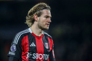 Fulham 'dan Joachim Andersen Premier Lig maçı sırasında Wolverhampton Wanderers, Fulham' a karşı Molineux, Wolverhampton, Birleşik Krallık 'ta, 25 Şubat 2025