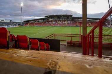 Wrexham 'ın Evi SToK Cae Ras' ın genel görünümü, 26 Şubat 2025 'te SToK Cae Ras, Wrexham, Birleşik Krallık' ta oynanan Vertu Yarı Finali Wrexham vs Peterborough United maçında