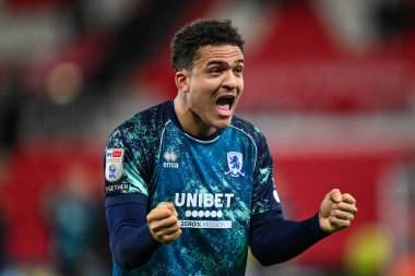 Middlesbrough 'dan Neto Borges, Stoke City ile Middlesbrough arasındaki 25 Şubat 2025 tarihinde İngiltere' nin Bet365 Stadyumu 'nda oynanan Sky Bet Şampiyonası karşılaşmasını kutluyor.