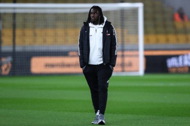 Fulham 'dan Calvin Bassey, 25 Şubat 2025' te Wolverhampton Wanderers ile Fulham arasında oynanan Premier League karşılaşması öncesinde geldi.