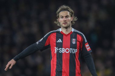 Fulham 'dan Joachim Andersen Premier Lig maçı sırasında Wolverhampton Wanderers, Fulham' a karşı Molineux, Wolverhampton, Birleşik Krallık 'ta, 25 Şubat 2025