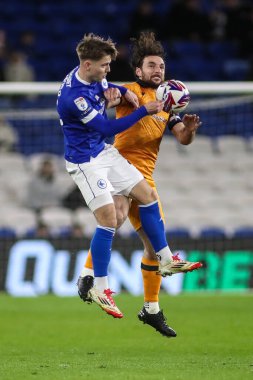 Cardiff City 'den Cian Ashford ve Hull City' den Lewis Coyle, 25 Şubat 2025 'te Cardiff City, Cardiff City Stadyumu' nda oynanan Cardiff City-Hull City maçında oynadılar.