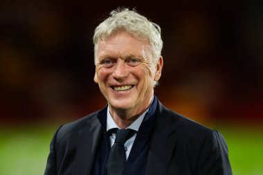 Everton 'dan David Moyes, Premier League maçından önce Gtech Community Stadyumu' na geldi. Brentford, Everton 'a karşı Gtech Community Stadyumu, 26 Şubat 2025