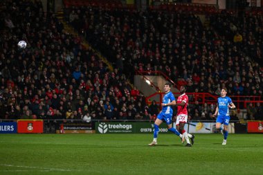 Wrexham 'dan Modou Faal, 26 Şubat 2025' te SToK Cae Ras, Wrexham, Birleşik Krallık 'ta oynanan Vertu Kupası Yarı Finali' nde 1-0 'lık skora ulaştı.