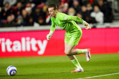 Everton 'dan Jordan Pickford, Premier League karşılaşmasında Brentford Everton' a karşı Gtech Community Stadyumu, Londra, Birleşik Krallık, 26 Şubat 2025