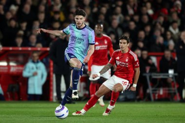 Arsenal 'den Declan Rice, İngiltere' nin Nottingham Forest-Arsenal maçı sırasında 26 Şubat 2025 'te City Ground, Nottingham' da pas attı.