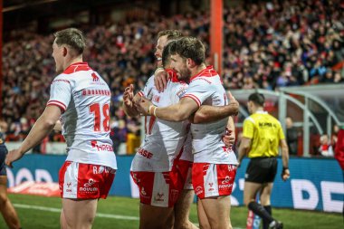 Hull KR 'dan Oliver Gildart, 27 Şubat 2025' te İngiltere 'nin Hull kenti Kingston' daki Sewell Group Craven Park 'ta oynanan Betfred Süper Lig 3. Hull KR-Salford Red Devils karşılaşmasında denemesini kutluyor.