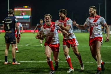 Hull KR 'dan Jack Broadbent, 27 Şubat 2025' te İngiltere 'nin Hull kenti Kingston' daki Sewell Group Craven Park 'ta oynanan Betfred Süper Lig 3. Hull KR-Salford Red Devils karşılaşmasında denemesini kutluyor.