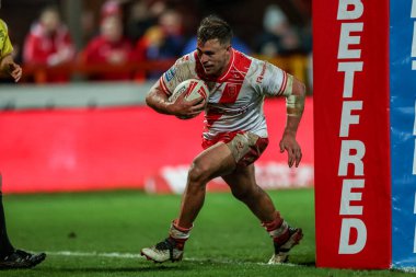 Hull KR 'dan Jai Whitbread, 27 Şubat 2025' te İngiltere 'nin Hull kenti Kingston' daki Sewell Group Craven Park 'ta oynanan Betfred Süper Lig 3. Hull KR, Salford Red Devils maçında bir deneme için sahaya çıkıyor.