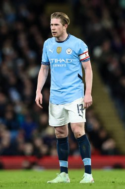 Manchester City 'den Kevin De Bruyne, Birleşik Krallık Etihad Stadyumu' nda oynanan 5. Raund Manchester City - Plymouth Argyle maçı sırasında 1 Mart 2025