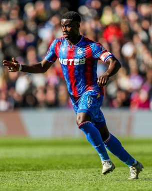 Kristal Saray 'dan Marc Guehi, 1 Mart 2025 tarihinde İngiltere' nin Selhurst Park kentinde oynanan 5.