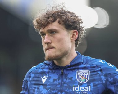 West Bromwich Albion 'dan Callum Styles, Sky Bet Şampiyonası' nda maç öncesi ısınma maçında Leeds United 'a karşı Batı Bromwich Albion, Elland Road, Leeds, İngiltere, 1 Mart 2025