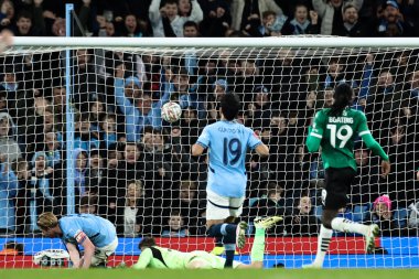 Manchester City 'den Kevin De Bruyne, 1 Mart 2025 tarihinde Etihad Stadyumu' nda oynanan Emirates FA Cup 5. Raund karşılaşmasında 3-1 berabere kaldı.