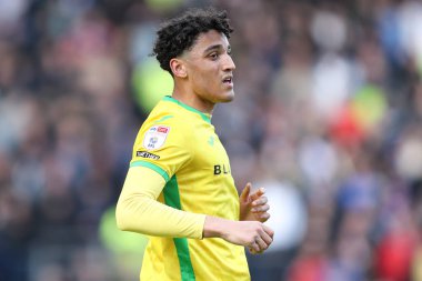 Norwich City 'den Ben Chrisene, Sky Bet Şampiyonası' nda Blackburn Rovers 'a karşı Norwich City maçı sırasında 1 Mart 2025' te Ewood Park, Blackburn, İngiltere 'de oynandı.