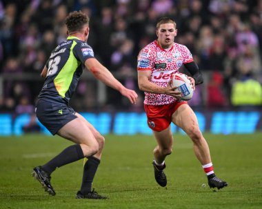 Leigh Leoparları 'ndan Aj Towse, 28 Şubat 2025' te Leigh Spor Köyü 'nde oynanan Betfred Süper Lig 3. Raundunda Leigh Leopards ve Catalans Dragons maçında ilk hamlesini yaptı.