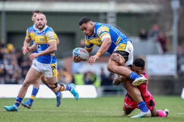 Leeds Gergedan takımından Sam Lisone, 2 Mart 2025 tarihinde Leeds, İngiltere 'deki Headingley Stadyumu' nda oynanan Betfred Süper Lig 3. tur karşılaşmasında George Griffin tarafından yenildi.