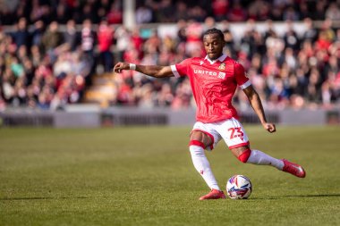 Wrexham 'dan Sebastien Revan, Wrexham - Bolton Wanderers maçında Wrexham - SToK Cae Ras, Wrexham, İngiltere 1 Mart 2025