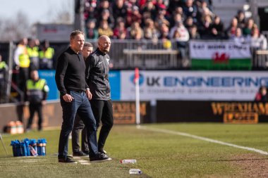 Wrexham AFC teknik direktörü Phil Parkinson, Wrexham-Bolton Wanderers maçında Wrexham-SToK Cae Ras, Wrexham, İngiltere 1 Mart 2025