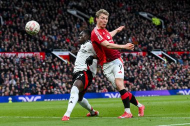 Manchester United 'dan Rasmus Hjlund, Birleşik Krallık' ın Old Trafford kentinde 2 Mart 2025 tarihinde oynanan 5.