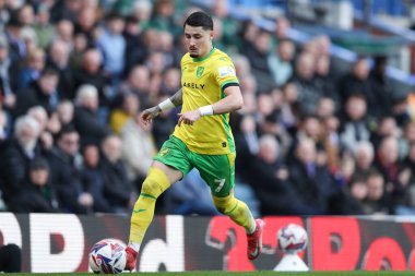 Norwich City 'den Borja Sainz 1 Mart 2025' te İngiltere 'nin Blackburn kentinde Norwich City' ye karşı oynanan Gökyüzü İddia Şampiyonası maçında ileri doğru süzülüyor.