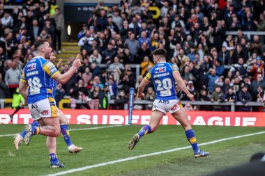 Leeds Rhinos takımından Jack Sinfield, 2 Mart 2025 'te Leeds Stadyumu' nda oynanan Betfred Süper Lig 3. tur karşılaşmasında Leeds Rhinos ve Castleford Tigers maçını kutluyor.