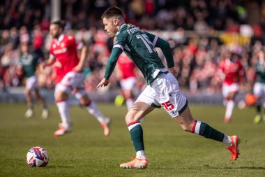 Gök Bahis Ligi 1 maçında Bolton Wanderers takımından Will Forrester, Wrexham 'a karşı SToK Cae Ras, Wrexham, İngiltere 1 Mart 2025