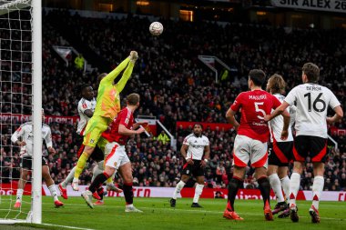 Fulham 'dan Bernd Leno, 2 Mart 2025 tarihinde Birleşik Krallık, Manchester United' ın Fulham 'a karşı oynadığı 5.