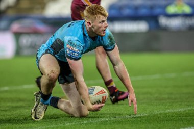 Hull FC 'den Harvey Barron, 28 Şubat 2025' te John Smith Stadyumu, Huddersfield, Birleşik Krallık 'ta oynanan Betfred Süper Lig 3.