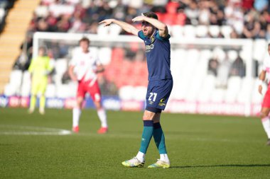 Huddersfield Town 'dan Antony Evans 1 Mart 202' de İngiltere 'nin Stevenage Stadyumu' nda Stevenage-Huddersfield Town maçında talimat veriyor.