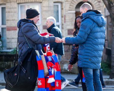 Taraftarlar Selhurst Park 'a, 1 Mart 2025 tarihinde İngiltere' nin başkenti Londra 'daki Selhurst Park' ta oynanan 5.