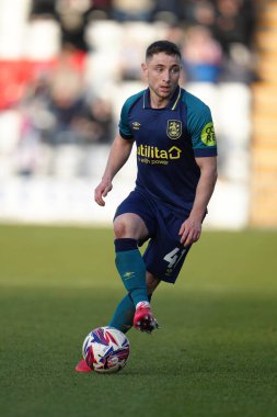 Huddersfield Town 'dan Joe Hodge 1. Gökyüzü İddia Ligi karşılaşmasında Stevenage, Huddersfield Town' a karşı Lamex Stevenage, İngiltere, 1 Mart 2025
