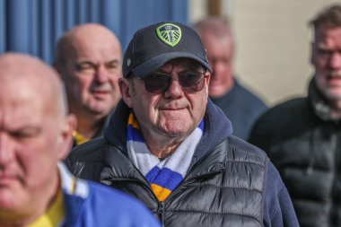 Leeds taraftarları, 1 Mart 2025 'te Leeds United ile West Bromwich Albion arasındaki Sky Bet Şampiyonası maçına geldiler.