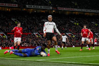 Manchester United takımından Andr Onana, 2 Mart 2025 tarihinde Birleşik Krallık 'ta oynanan ve Manchester United' ın Fulham 'a karşı oynadığı 5.