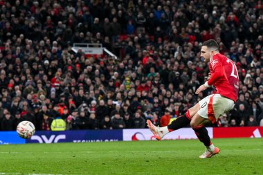 Manchester United takımından Diogo Dalot, 2 Mart 2025 'te Old Trafford, Manchester, Birleşik Krallık' ta oynanan 5.