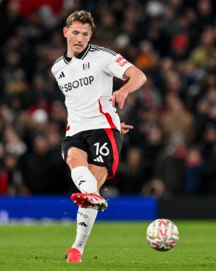 Fulham 'dan Sander Berge, 2 Mart 2025 tarihinde Birleşik Krallık' ın Old Trafford kentinde oynanan 5.