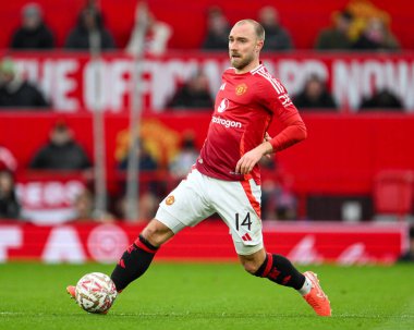 Manchester United takımından Christian Eriksen, 2 Mart 2025 tarihinde Birleşik Krallık 'ın Old Trafford kentinde oynanan 5.