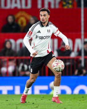 Fulham 'dan Antonee Robinson, 2 Mart 2025 tarihinde Old Trafford, Manchester, Birleşik Krallık' ta oynanan 5.