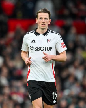 Fulham 'dan Sander Berge, Birleşik Krallık' ın Old Trafford kentinde oynanan 5. tur karşılaşmasında Manchester United 'a karşı Fulham, 2 Mart 2025