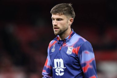 Ipswich Town 'dan Cameron Burgess, 3 Mart 2025 tarihinde Nottingham City Ground, Nottingham, İngiltere' de oynanan 5.