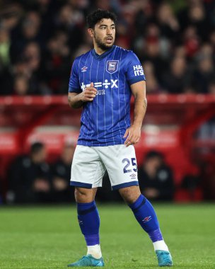 Ipswich Town 'dan Massimo Luongo, Birleşik Krallık' ın Nottingham şehrinde oynanan 5. tur karşılaşmasında Nottingham Forest, Ipswich Town 'a karşı.