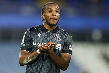 Wrexham 'dan Sebastian Revan, 4 Mart 2025' te John Smith 'in Stadyumu' nda oynanan Huddersfield Town-Wrexham maçından sonra desteğini geri çekti.