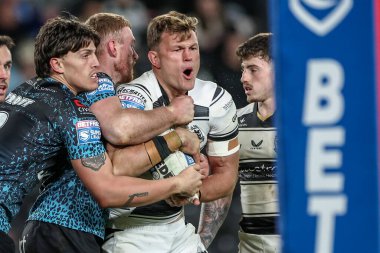 Hull FC 'den Liam Knight, 6 Mart 2025' te MKM Stadyumu, Hull, İngiltere 'de oynanan Betfred Süper Lig 4. Raundunda Leoparlar' dan Jack Hughes tarafından yenildi.